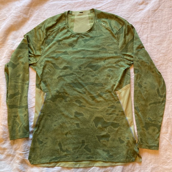 Lululemon Fast & Free Running Breathable Long Sleeve Shirt XS Green camo/Gold - Picture 1 of 8